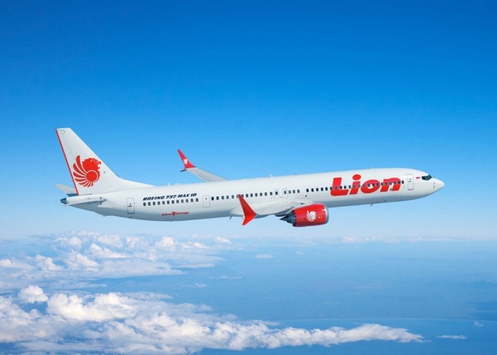 Boeing and the Lion Air Group today announced the airline purchased 50 of Boeings new 737 MAX 10 airplane, which will be the most fuel-efficient and profitable single-aisle jet in the aviation industry. This rendering shows the airplane in the carrier's livery. (Boeing illustration) (PRNewsfoto/Boeing)
